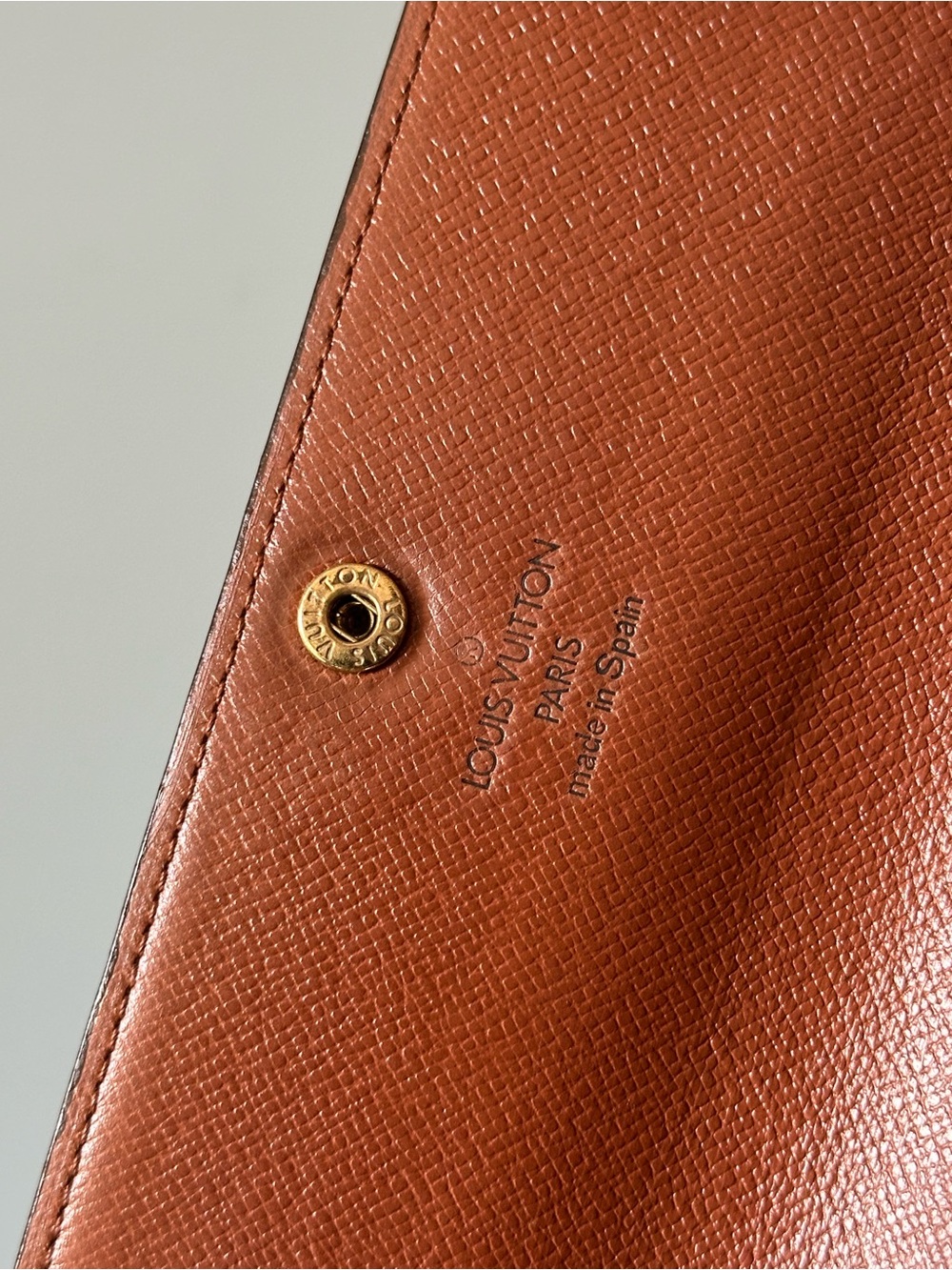 Louis Vuitton Monogram Snap Long Wallet w/ Chain - Picture 14 of 17